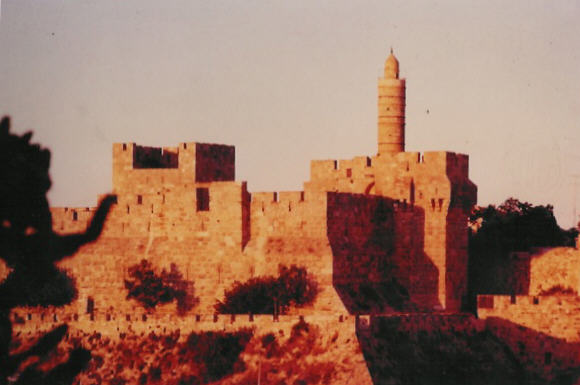 israel1.jpg (36448 bytes)