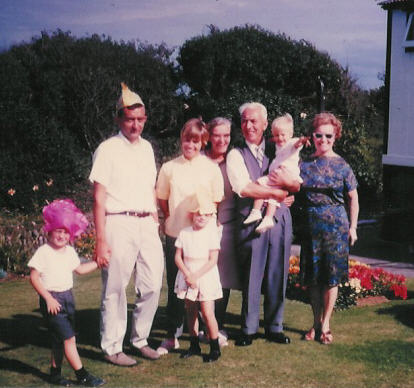 north1.jpg (37865 bytes)